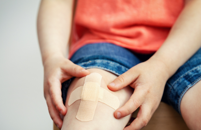 Как учебное заведение должно реагировать на несчастный случай с учениками — алгоритм действий