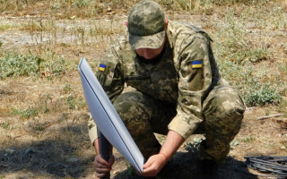 «Мадяр» заявив, що Starlink знову не працює по всій лінії фронту