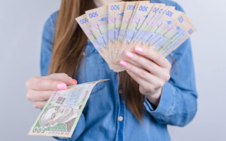 В Одесі працівниця банку «обчистила» рахунки пенсіонерки — йдеться про 400 тисяч гривень