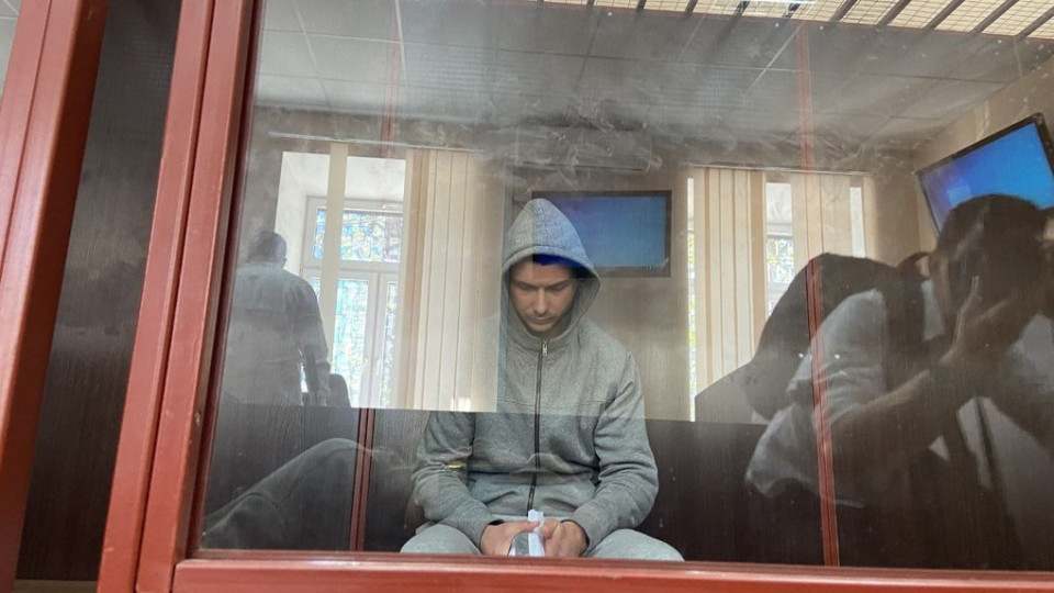 Вбивство 16-річного на київському фунікулері – прокурори вимагають довічного ув’язнення підозрюваному