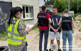 У Києві судитимуть чоловіка, який за $2000 обіцяв «зняти з розшуку» військовозобов’язаного