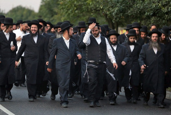 В Умані запровадили нову систему сплати туристичного збору для паломників