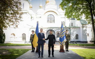 Зеленський прийняв вірчі грамоти від послів Кіпру, Латвії та Пакистану