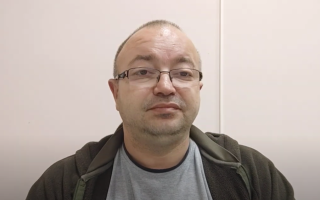 «Я можу і в ухо дати» – суддю-блогера Дмитра Кривенка звинуватили у неповазі до громадських активістів та гомофобії, але покарання поки що не придумали