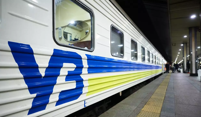 Ворог вдарив по залізничній інфраструктурі Полтавщини: затримується рух низки поїздів