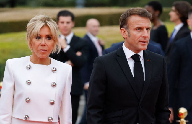 Еммануель Макрон доводитиме у суді США, що його дружина Бріжит — жінка