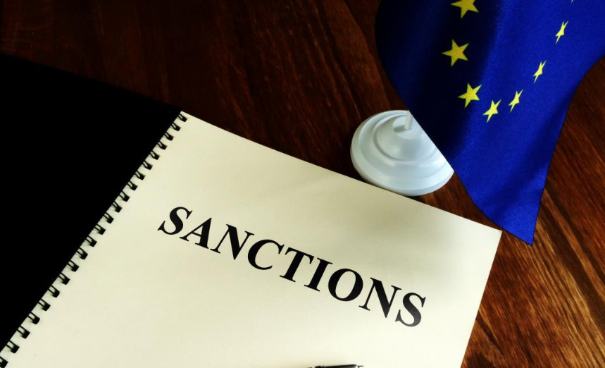Еврокомиссия одобрила 19-й пакет санкций против России