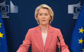 ЕС планирует запретить российский сжиженный газ , — стало известно содержание 19- пакета санкций против РФ