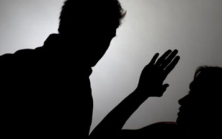 Суд утвердил соглашение о признании виновности в отношении мужчины, избившего свою сожительницу