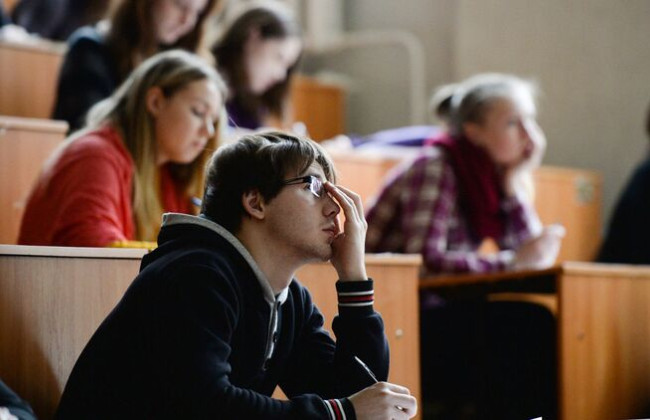 Виші України мають більше місць, ніж вступників — МОН пояснило причину