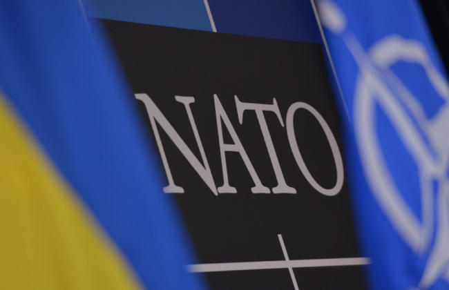 Західні союзники хочуть зробити ставку на оборонку України як альтернативу членству в НАТО — WP