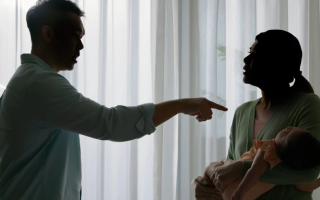 У Китаї батьки посварилися через ім’я дитини: суд втрутився, аби хлопчик отримав свідоцтво про народження та щеплення