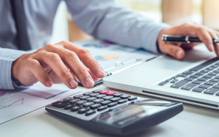 В ГНС объяснили, когда нужно регистрироваться плательщиком НДС при переходе с упрощенной на общую систему