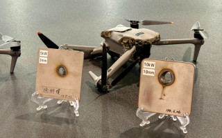 Тайвань представив лазерну зброю, здатну знищувати рої дронів — фото