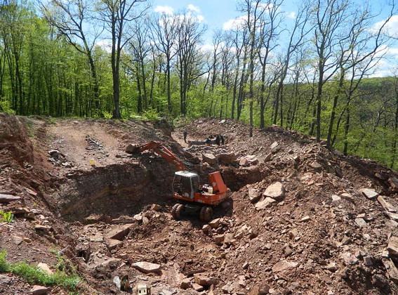В Житомирской области фирма оплатит 15,6 млн грн в бюджет общины за незаконную добычу недр