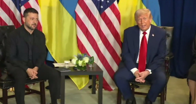 Трамп на зустрічі з Зеленським заявив, що економіка РФ розвалюється