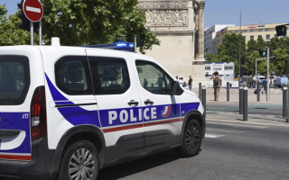 Во Франции школьник ударил ножом учителя музыки