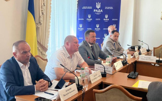 «Нас нельзя держать на кукане!» – отношения Комитета ВРУ по вопросам правовой политики и Совещательной группы экспертов окончательно зашли в тупик