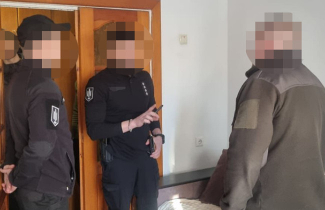 В Киеве будут судить двух военных должностных лиц, которые наладили «бизнес» на уклонистах в двух ТЦК