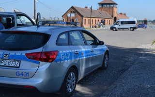 Двое нетрезвых финнов перелезли через ограду в музей Аушвиц-Биркенау и получили штраф