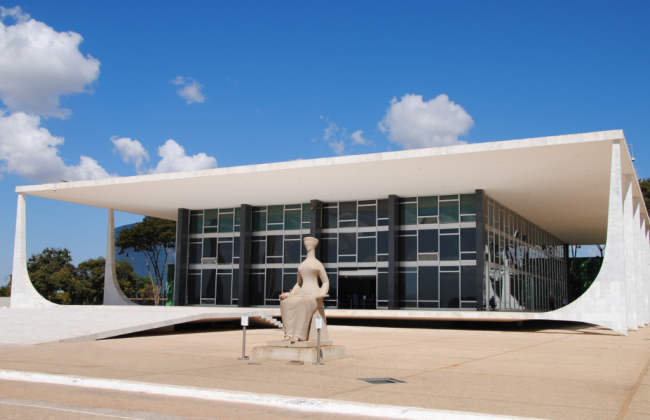 В Бразилии судебная система внедрила более 140 ИИ-проектов