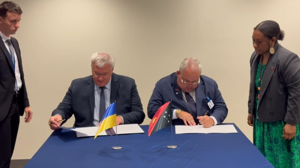 Україна та Папуа Нова Гвінея встановили дипломатичні відносини