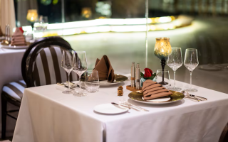 Владелицу ресторана обязали оплатить общине более 118 тысяч гривен за пользование землей без договора