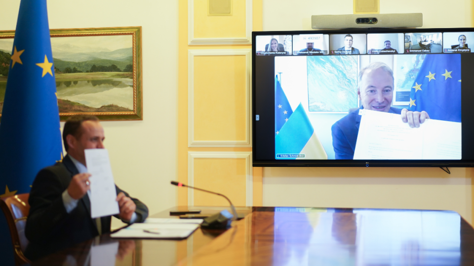«Транспортный безвиз» до марта 2027 года: Украина и ЕС согласовали продление соглашения