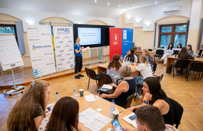 Правительство сформировало резерв из более 3 тысяч госслужащих для работы на деоккупированных территориях