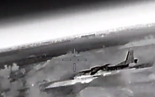 Воины ГУР уничтожили два российских самолета Ан-26 и поразили две РЛС в Крыму, видео