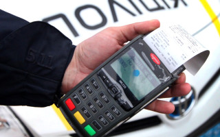 Администраторы сервисных центров не проверяют оплату штрафов — МВД