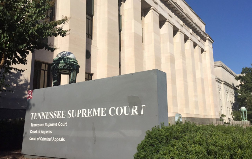 У США через нестачу юристів в окремих штатах можуть дозволити заміняти їх ШІ
