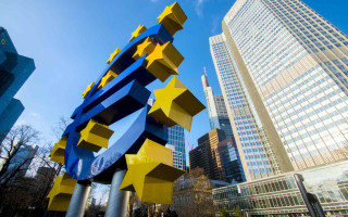 Еврокомиссия предложит Украине кредит в размере 140 млрд евро за счет замороженных российских активов