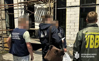 В Хмельницкой области ГБР разоблачило подполковника на взятке за перевод военного в тыл