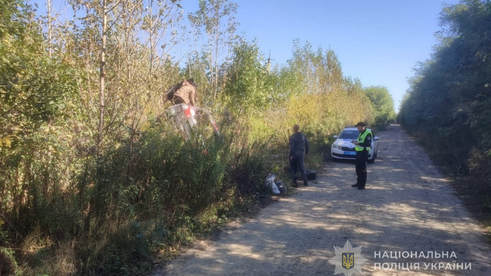 На Волині чоловік сів за кермо напідпитку та злетів у кювет — постраждало 5-місячне немовля