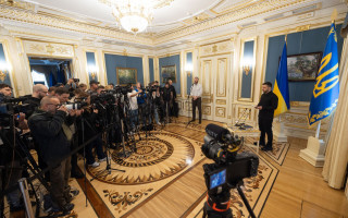 Зеленський заявив, що Україна експортуватиме зброю лише у разі відсутності дефіциту для власної армії