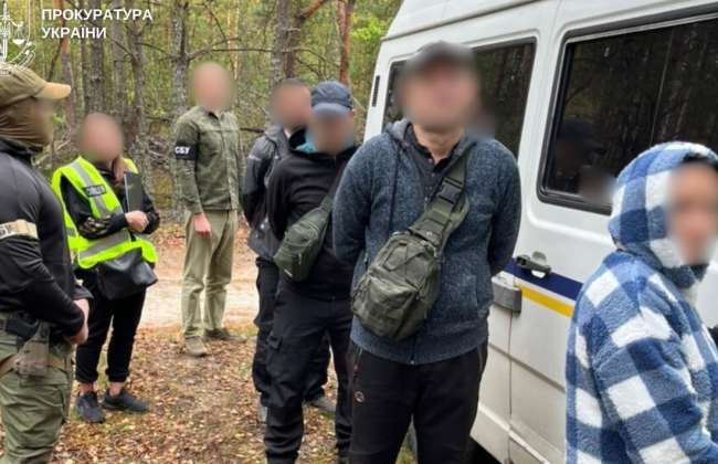 В Житомирской области мужчина пытался переправить знакомых в Беларусь за $10 тысяч