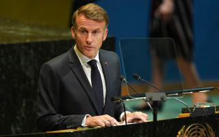 Макрон вимагає знайти та покарати тих, хто погрожував суддям у справі Саркозі