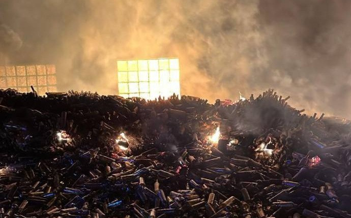 На Одещині через обстріл зруйновано цех і склад винного заводу, фото
