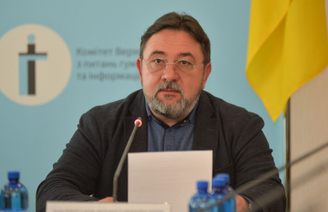 Зеленский считает целесообразным выделить дополнительно 4 млрд грн на создание 1000 часов украинского контента