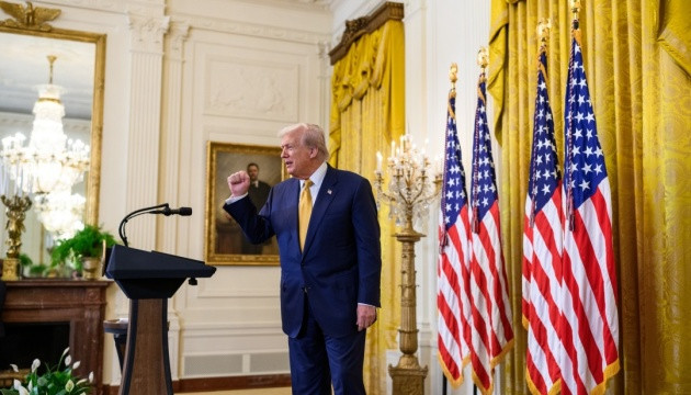 Трамп виступить на терміново скликаній Гегсетом нараді вищого військового керівництва — AP