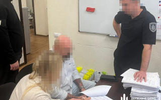 ГБР раскрыло новый эпизод махинаций с закупкой кроватей для военных в Днепропетровской области