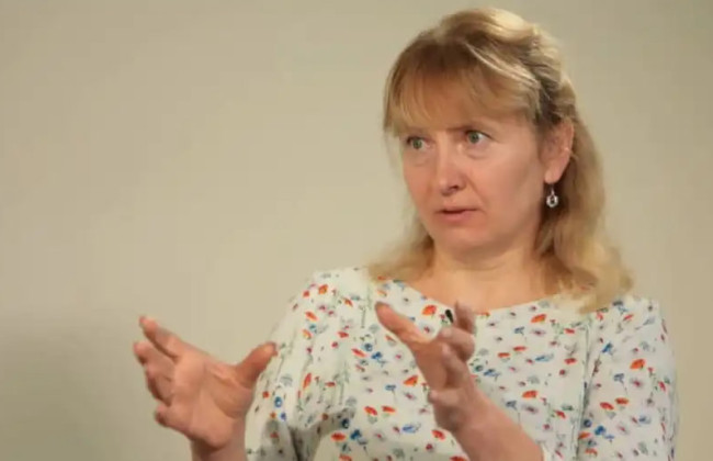 Освітній омбудсмен пропонує збільшити ставку вчителя та зменшити залежність від надбавок