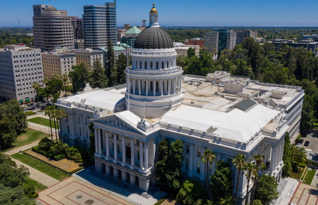 Калифорния устанавливает требования к разработчикам ИИ: прозрачность, безопасность и контроль