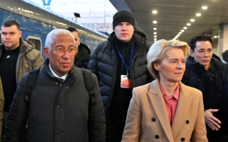 Еврокомиссия готовится обойти вето Венгрии по вопросу открытия переговорных разделов для вступления Украины в ЕС