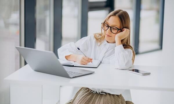 Какая максимальная продолжительность рабочего времени несовершеннолетнего работника — разъяснение Гоструда