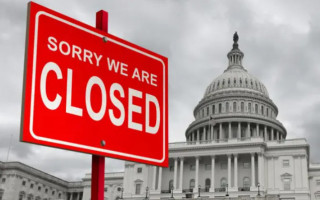 Впервые за семь лет — в США наступил шатдаун