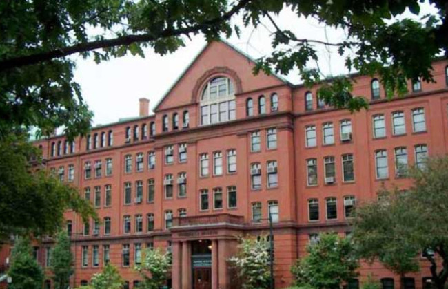 Трамп заявил, что Гарвард заплатит ему 500 миллионов долларов за урегулирование всех противоречий