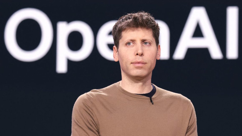 Глава OpenAI Сем Альтман заявив, що ШІ може «випадково захопити світ»