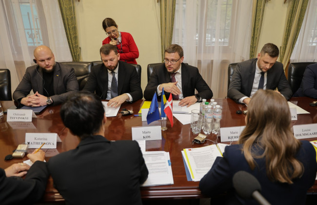 Голова НАЗК Віктор Павлущик на зустрічі з єврокомісаром Мартою Кос заявив, що політична нейтральність НАЗК – запорука довіри